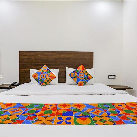 Fabhotel Kinsfolk Ghaziabad Extérieur photo