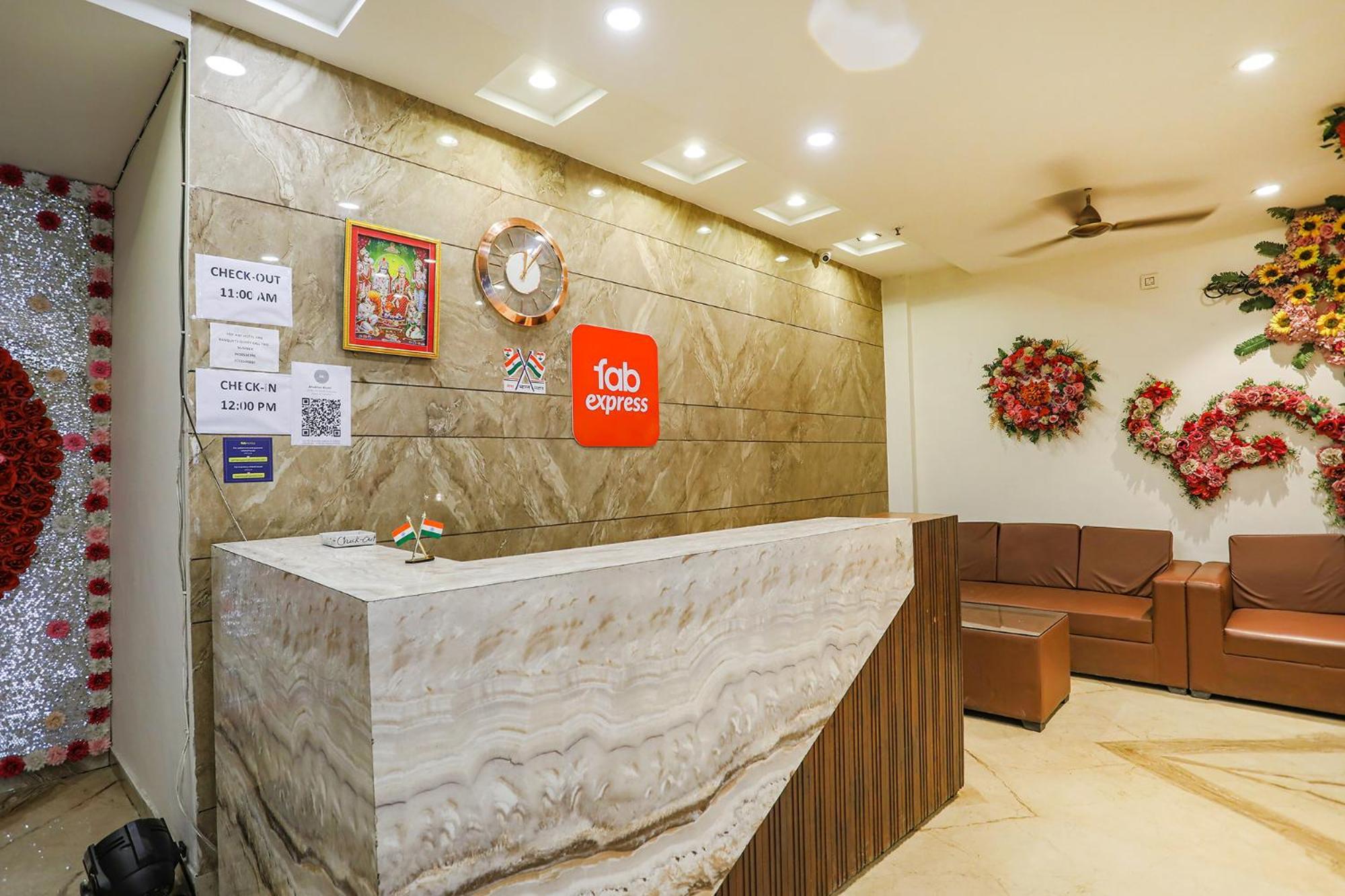 Fabhotel Kinsfolk Ghaziabad Extérieur photo