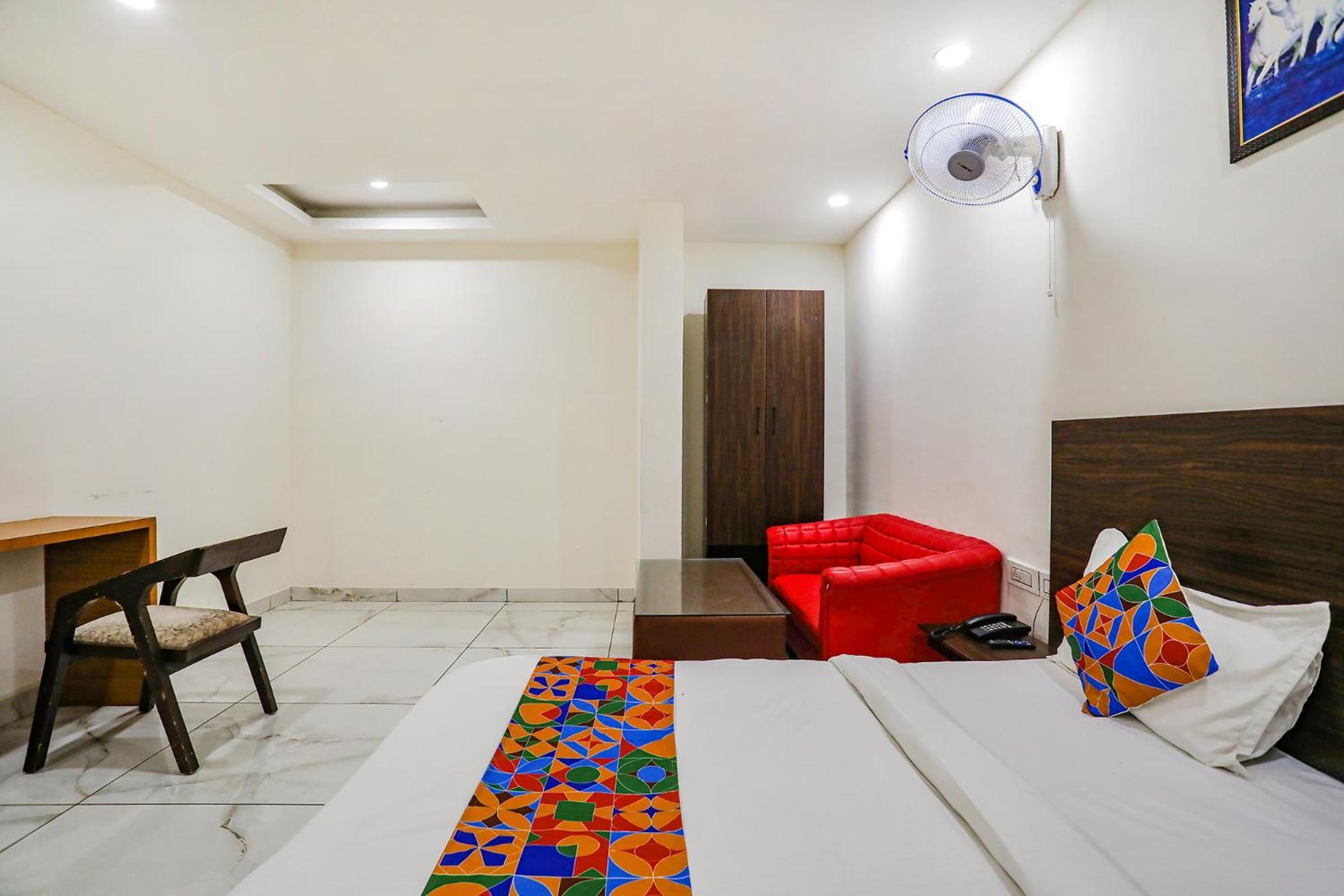 Fabhotel Kinsfolk Ghaziabad Extérieur photo