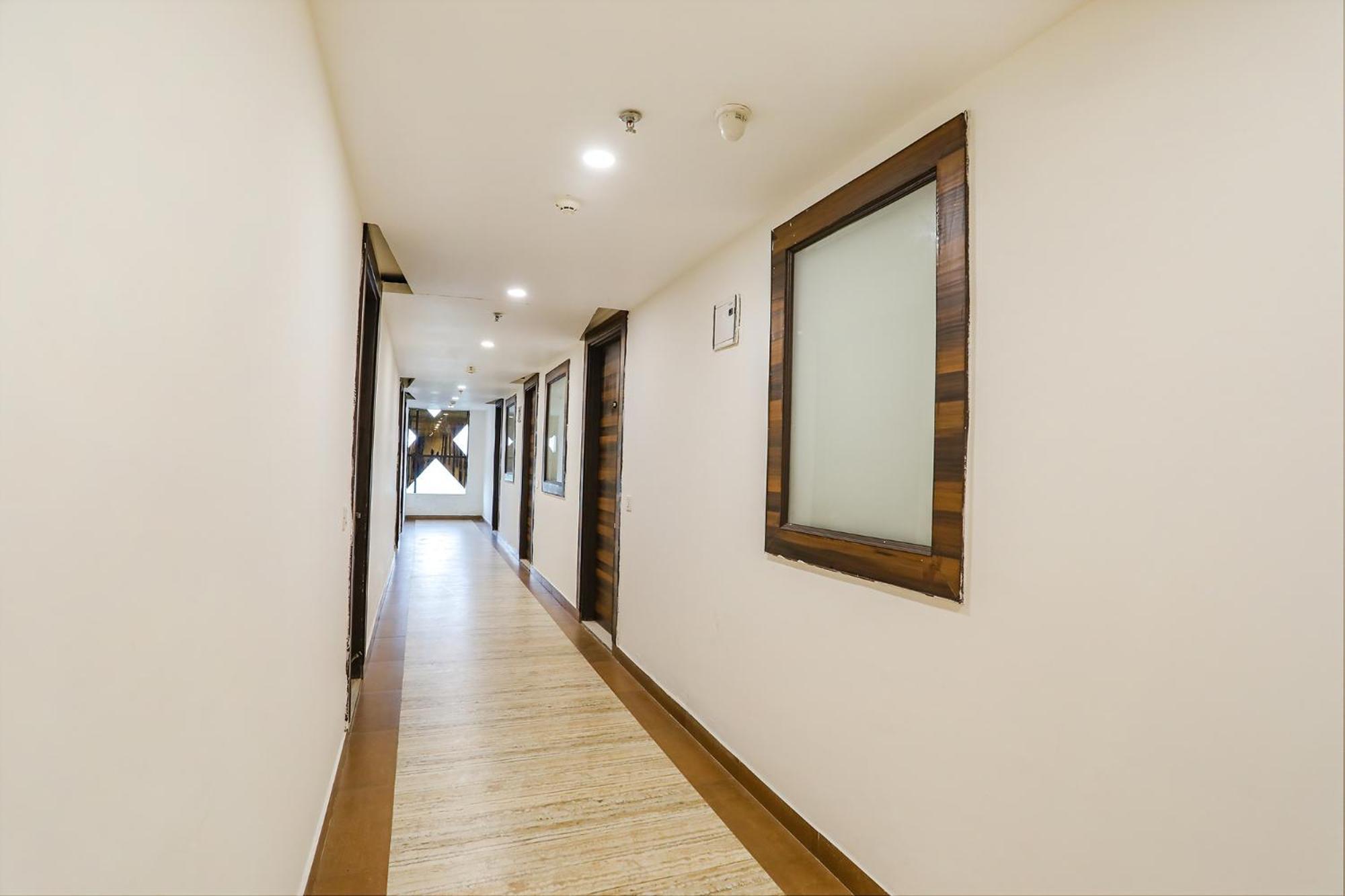 Fabhotel Kinsfolk Ghaziabad Extérieur photo